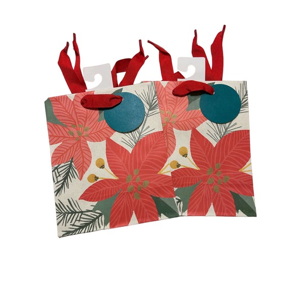 Bundle Christmas holiday wrapping 11 bags and tissue paper - Picture 6 of 12